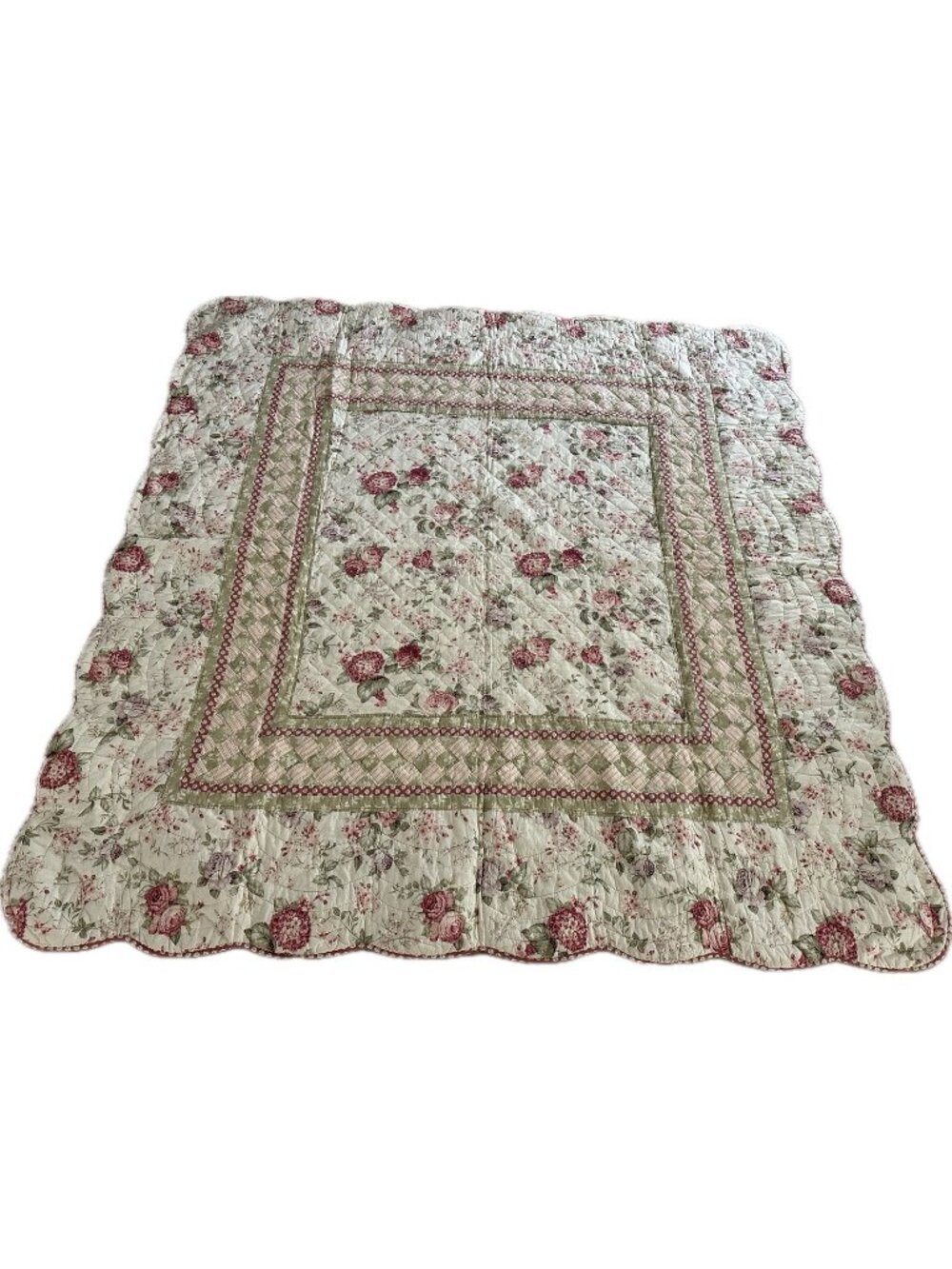 Vintage Quilted Patchwork Roses Throw Blanket comforter Cottage Core Floral 80”x